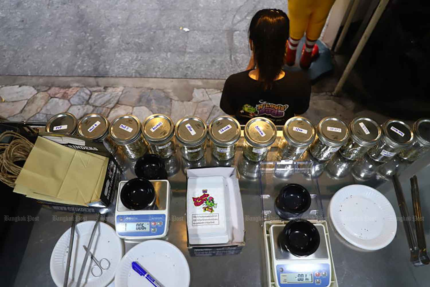 A stall selling cannabis products is seen on Khao San Road in Bangkok in July 2022. (Bangkok Post file photo: Nutthawat Wicheanbut)