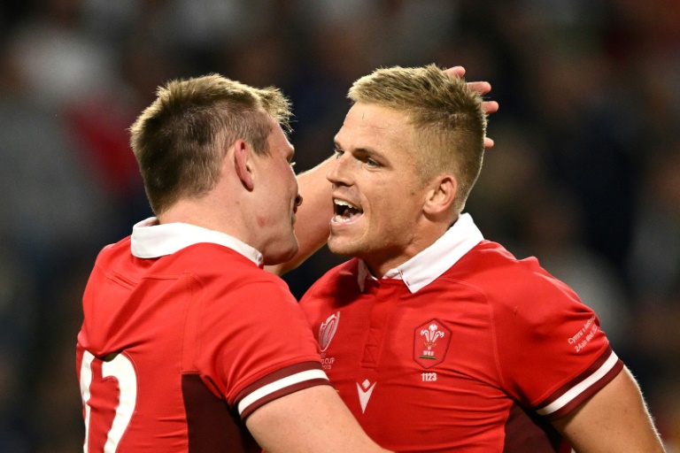 Wales blow away Wallabies to reach World Cup last eight, Scots win