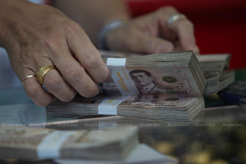 Bah Per Bangkok Post - Baht dips further to 37 per dollar