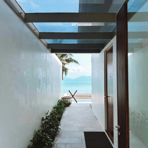 An indulgent escape minus kids  srcset=