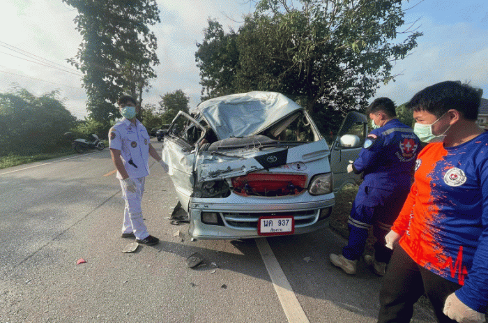Truck hits school van, killing driver, injuring students Bangkok Post ...