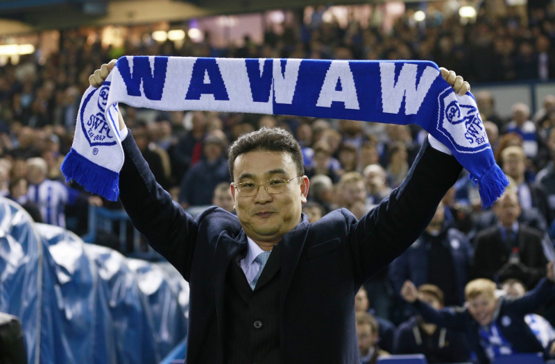 Sheffield Wednesday owner Dejphon Chansiri attends a Capital One Cup match against Arsenal in 2015. (Reuters File Photo)