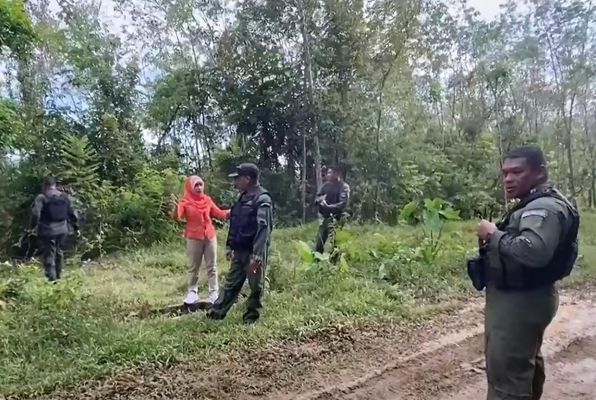 Bangkok Post - Ranger killed by landmine, 2 injured in Narathiwat
