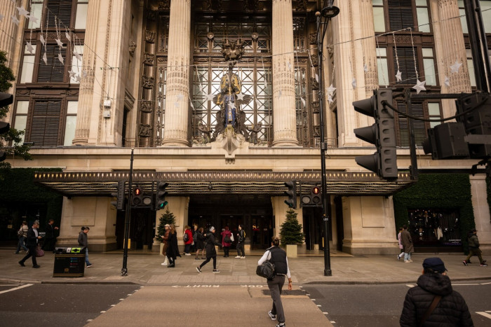 Iconic UK store seeks help from Central