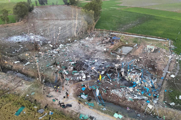 Bangkok Post - Factory area in Suphan Buri declared safe after blast