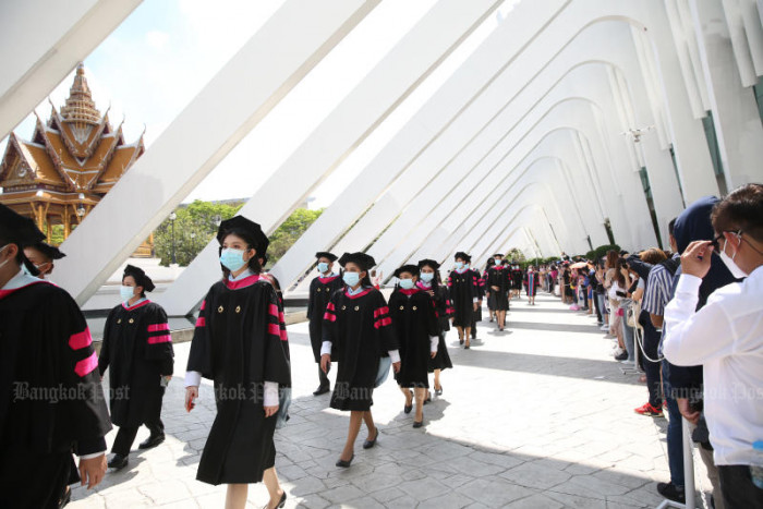 Uni students need English to graduate Bangkok Post Learning - Learn ...