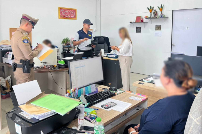 Bangkok Post - Phuket police find bogus firms processing visa applications