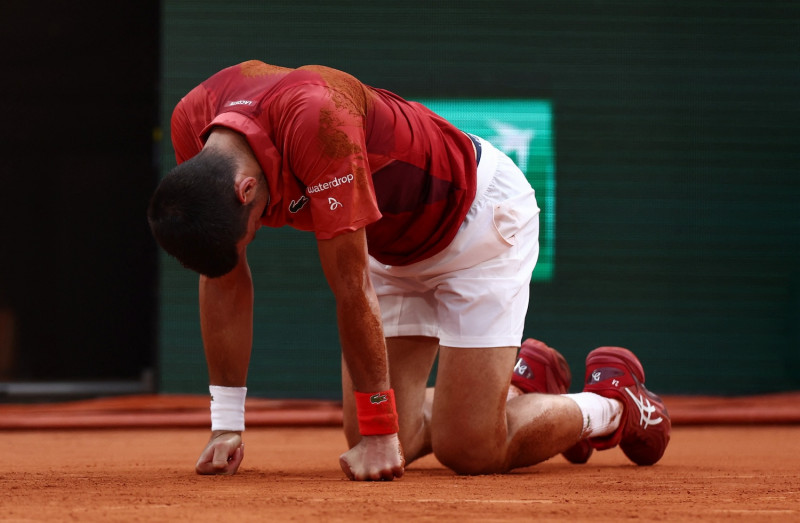 Bangkok Post - Injured Djokovic pulls out of French Open