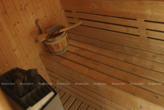 Woman found dead in mall sauna - Vimarsana News
