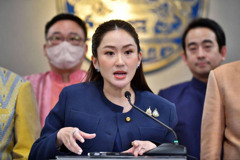 Golf club shares latest legal headache for PM