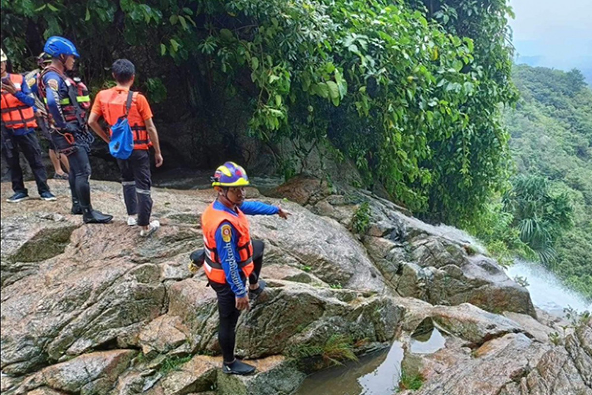 Bangkok Post - Indian tourist found dead after falling down Samui waterfall