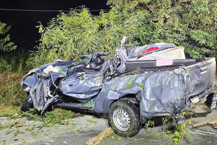 Bangkok Post - Seven killed in crash while fleeing police