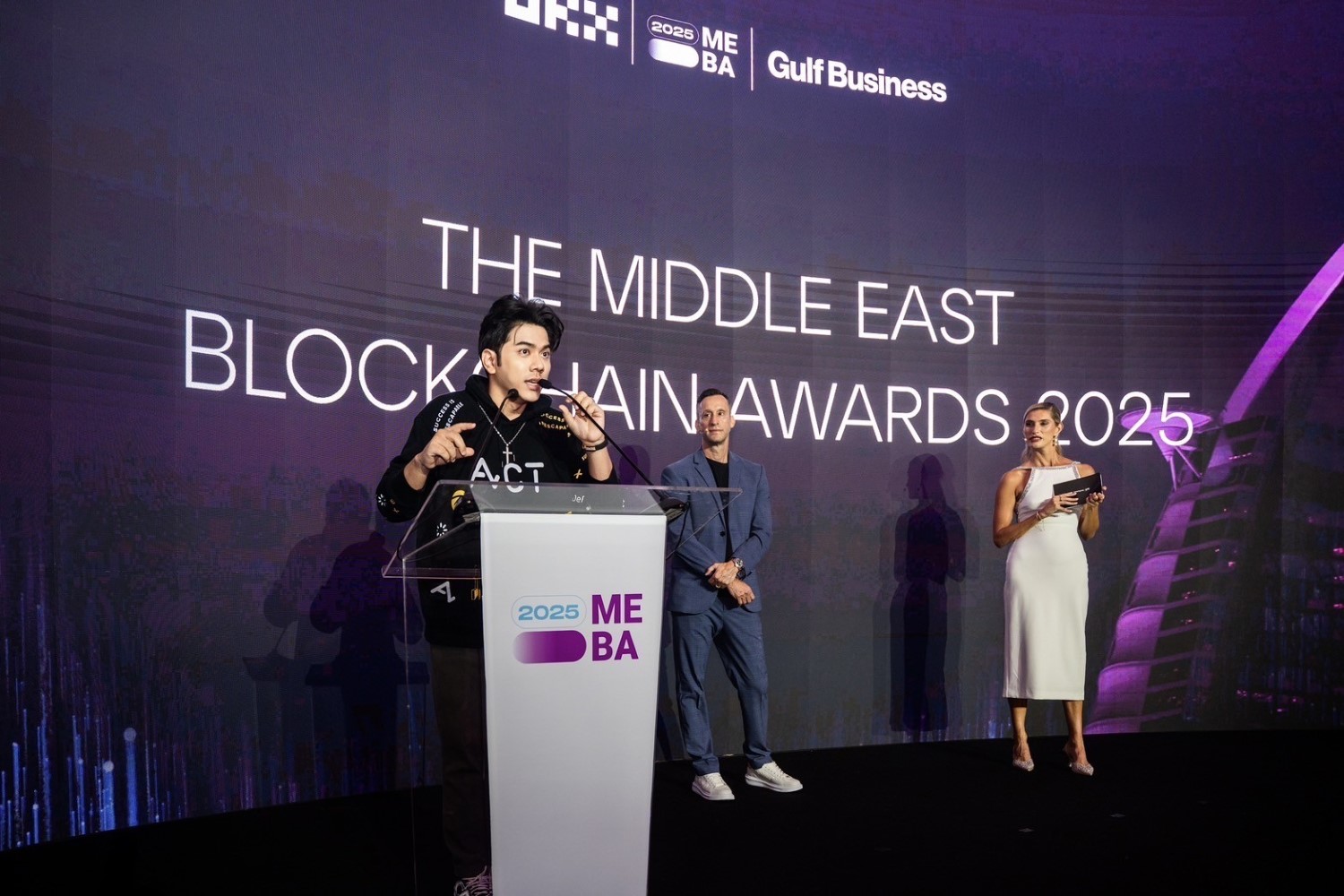 Bangkok Post - Acme Worawat Wins “Most Influential Person in Blockchain & Crypto  2025” at MEBA