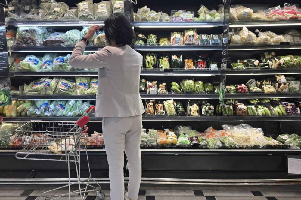 CPI falls for  3rd straight  month in June