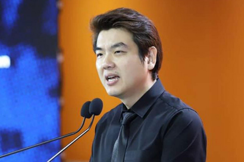Piyabutr slams MPs over S112 amnesty