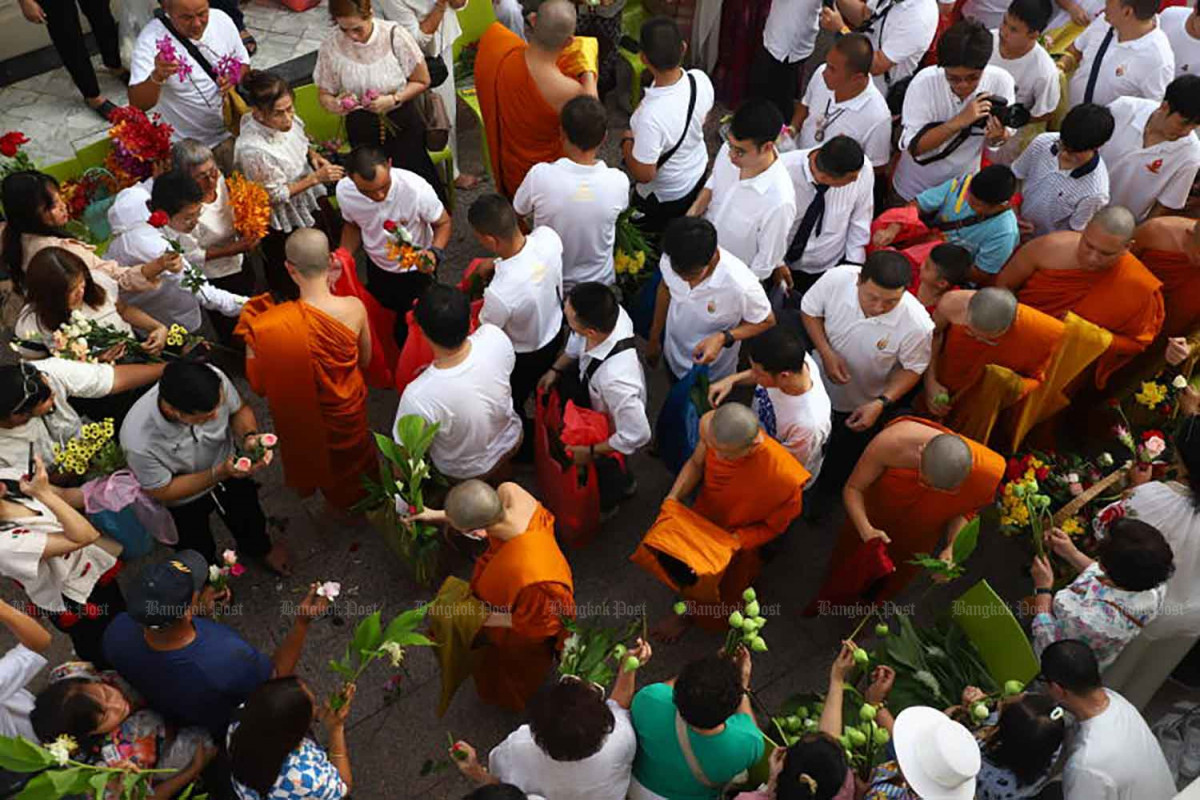 Bangkok Post - Restoring people's faith battered by bad monks