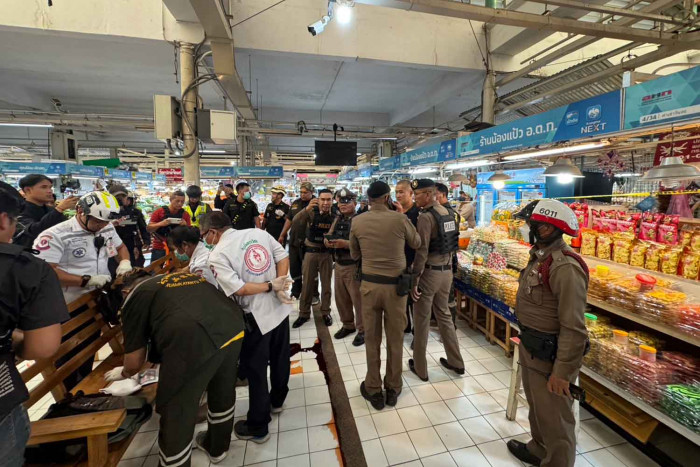 Six dead in shooting at Bangkok market Bangkok Post Learning - Learn ...
