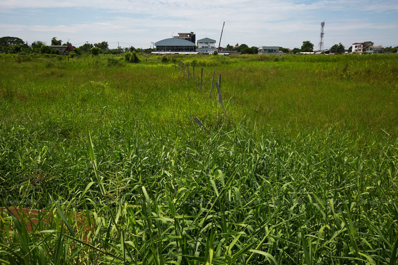 DSI accused of stalling land row case