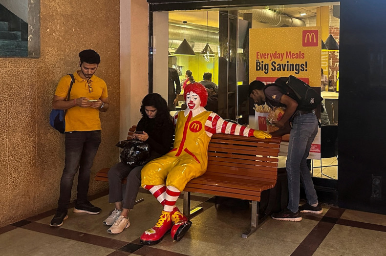 Indians angered by tariffs call for boycott of US goods