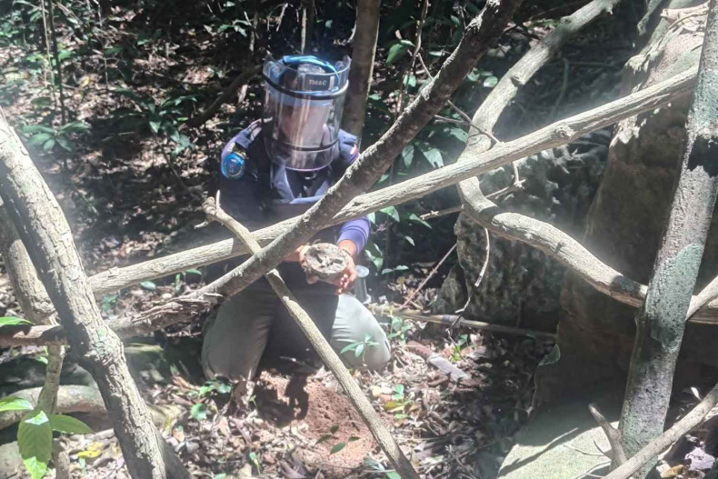 Thailand urges Cambodia to stop using landmines