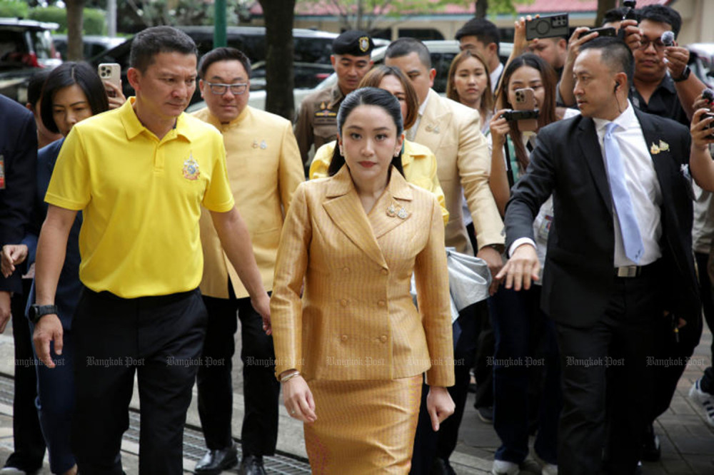 Government given failing grade on corruption