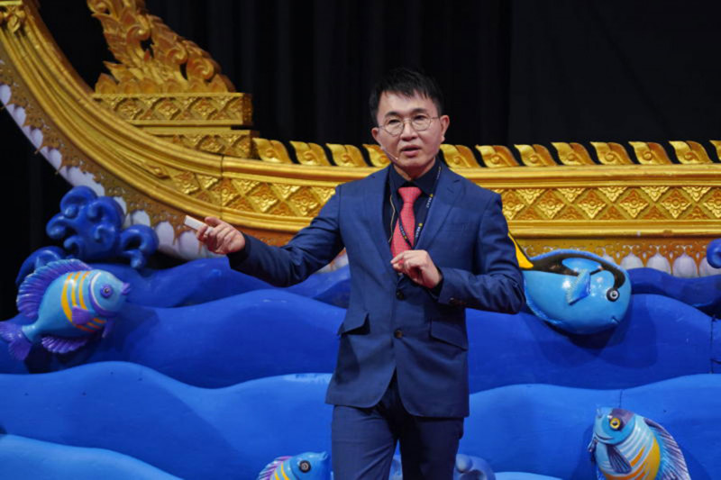 Asst Prof Dr Patana Teng-umnuay, CEO of Health Education & Academics Thailand (HEAT), speaks at the HEAT International Congress on Wellness Management 2025. (Photo: Wisuttipong Rodpai)