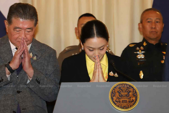 Pheu Thai rallies to back besieged PM Paetongtarn