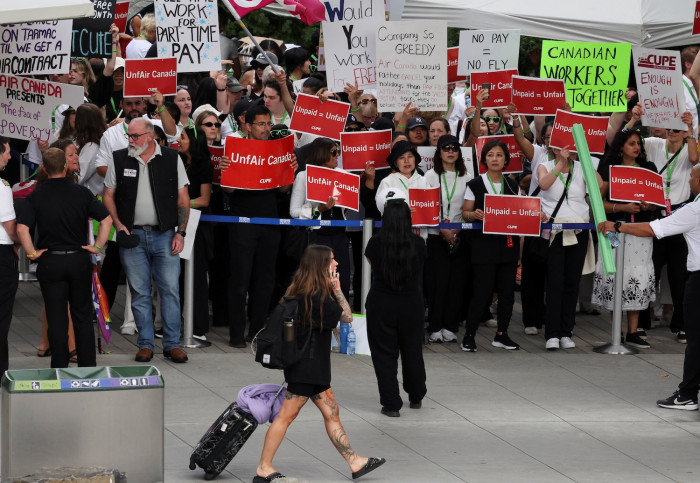 Air Canada and union agree to end strike