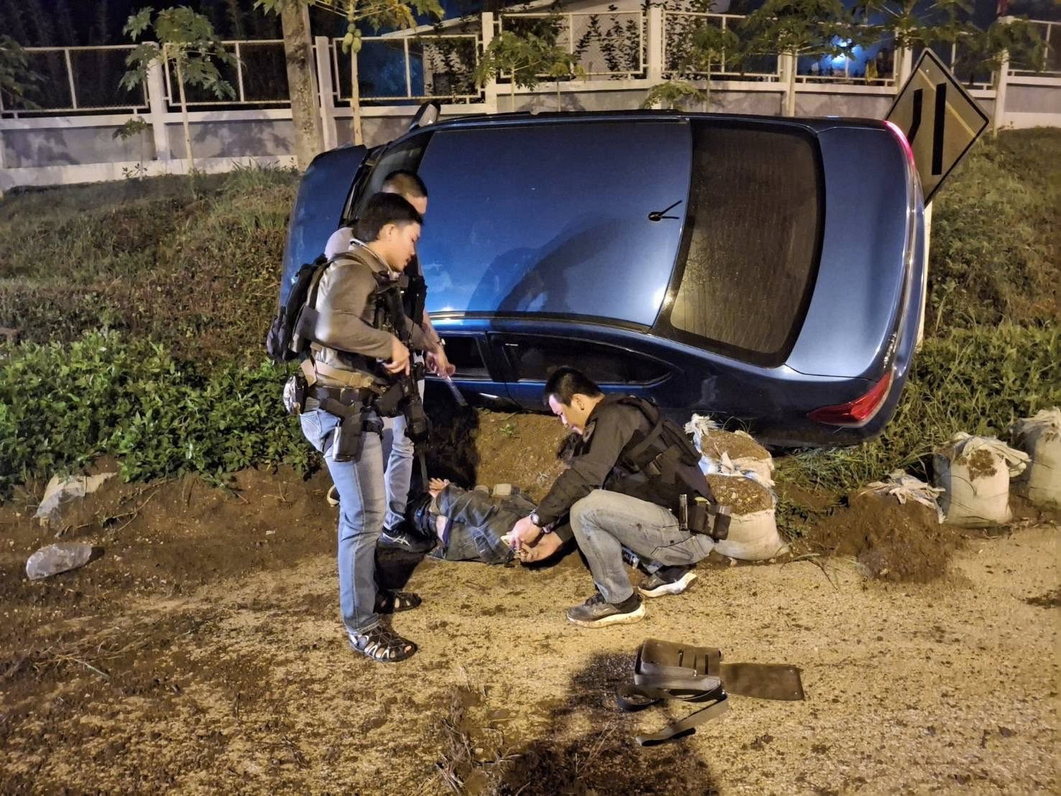 Police Seize 500kg of Crystal Meth After Pursuit in Kalasin