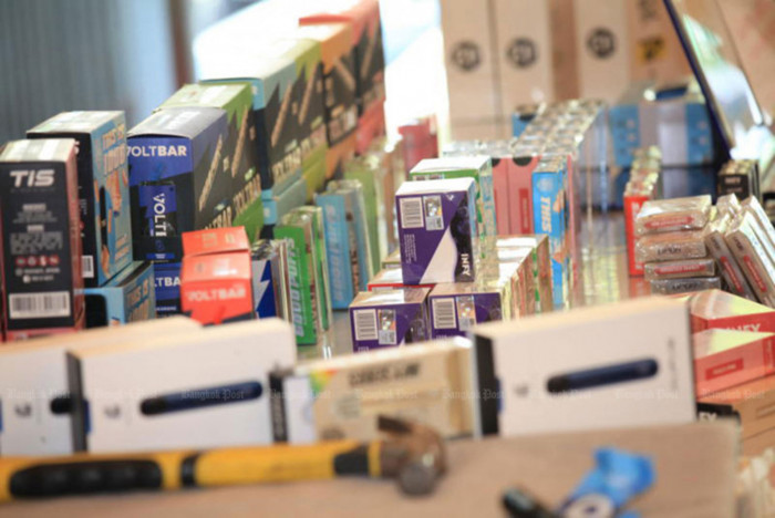 Thai rights body sounds alarm about vaping