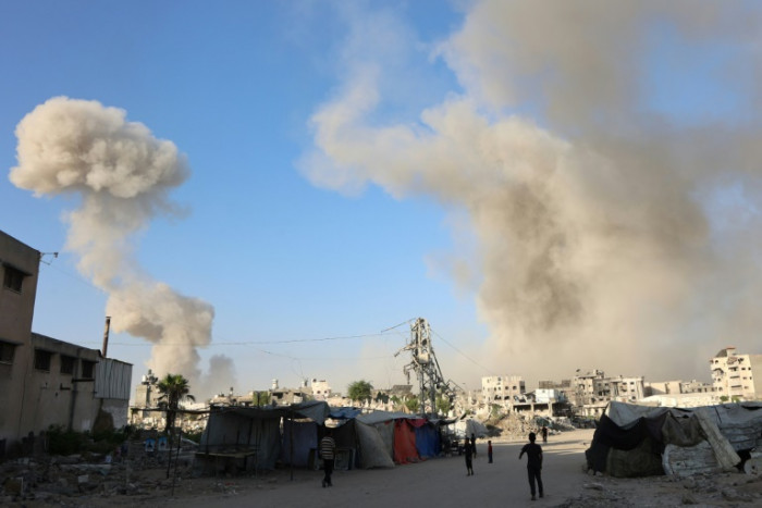 Israel pounds Gaza City as Trump eyes post-war plan