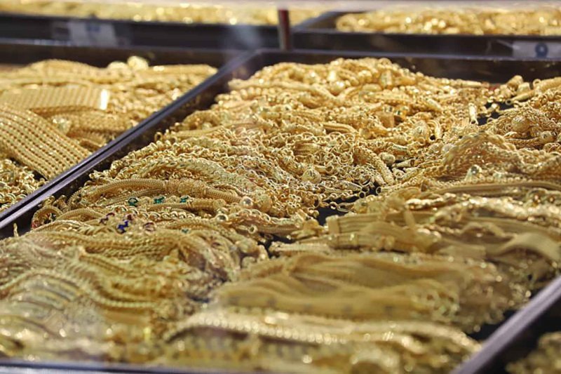 Gold ornaments at Hua Seng Heng shop in Bangkok's Chinatown in April. File photo