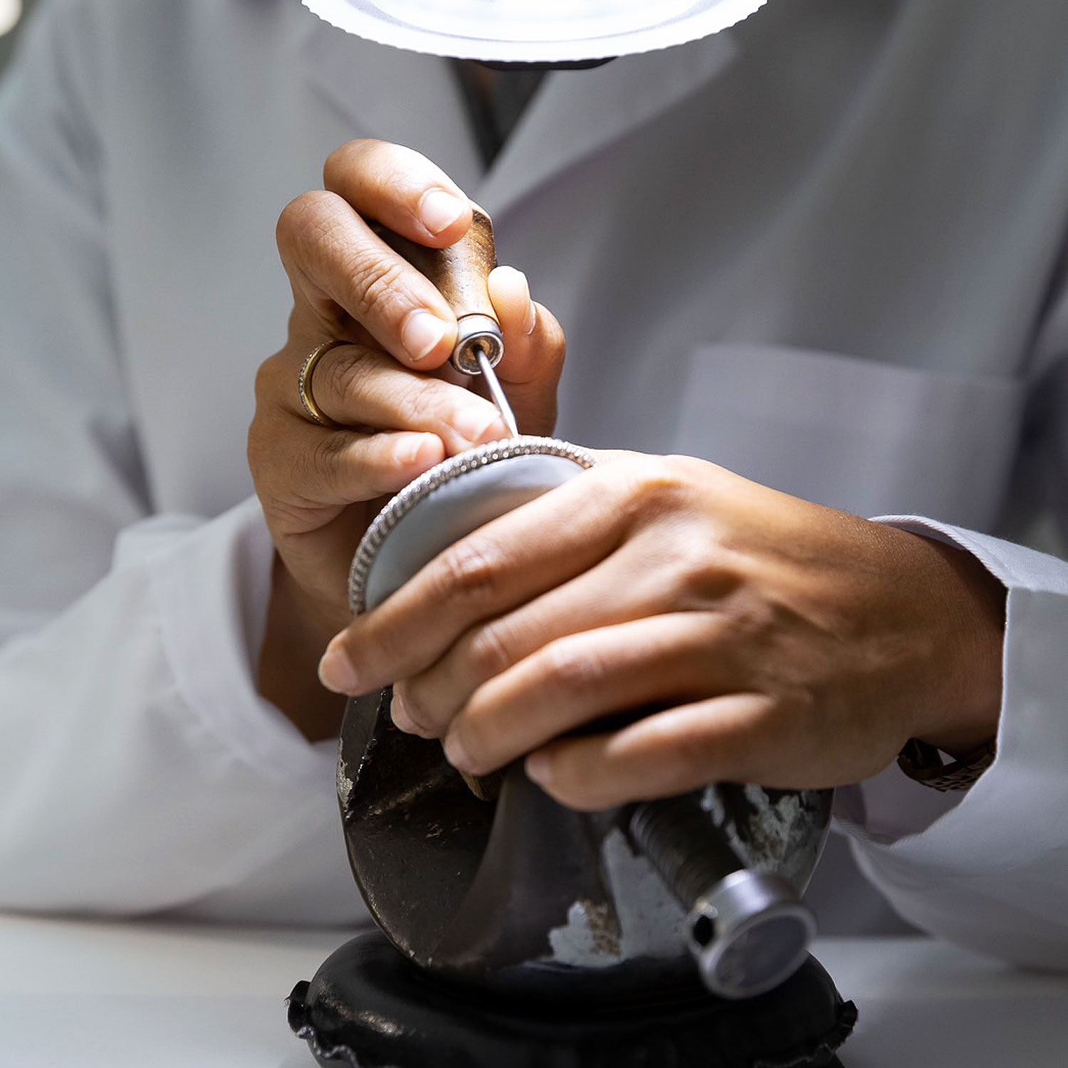 Bangkok Post – Chavana ฉลองมรดก 111 ปีด้วย ‘Ray of Light’