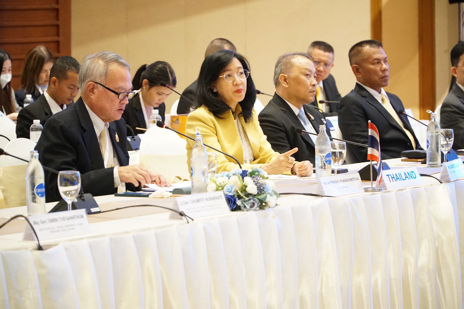 Blue Lagoon gey porno video Torli ichki kiyim porno kaltak