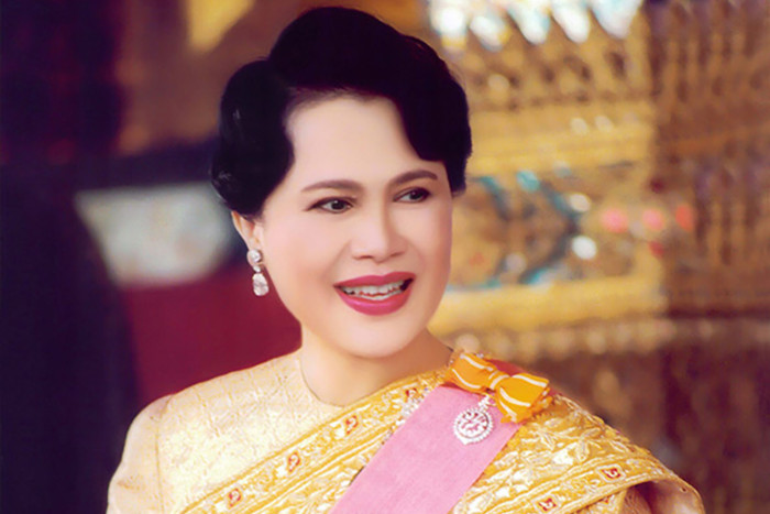 Thailand Mourns the Passing of Queen Mother Sirikit at 9:21 PM