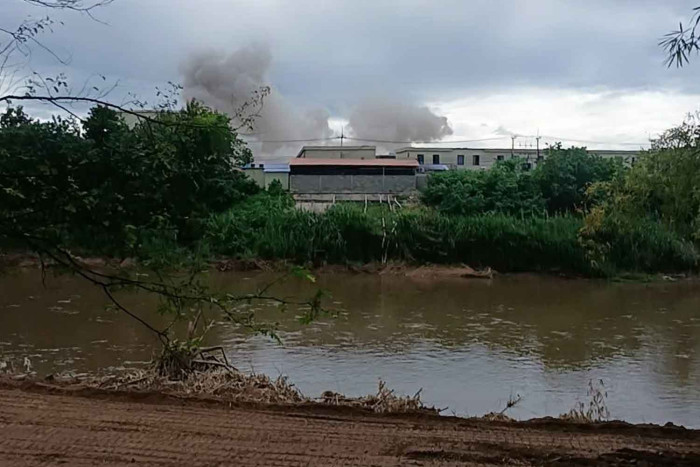 Army watching Myanmar border