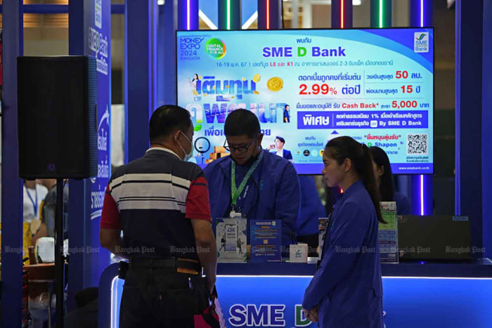 Analysts predict business loans to increase in Q4