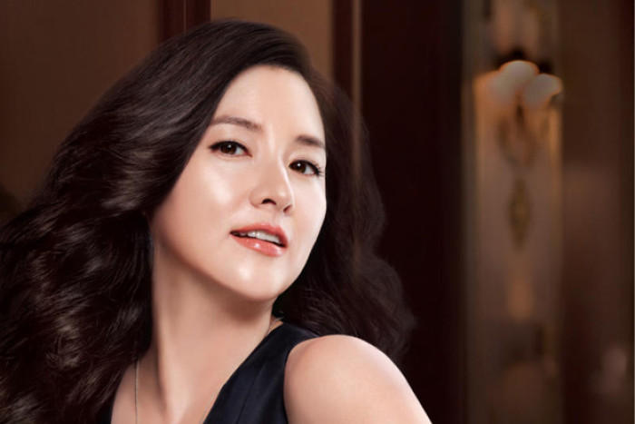 Korean actress commended for helping comatose Thai student