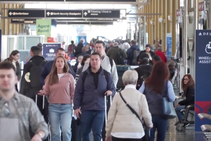 FAA ends mandated cuts in domestic US flights - Bangkok Post by Bangkok Post Public Company Limited