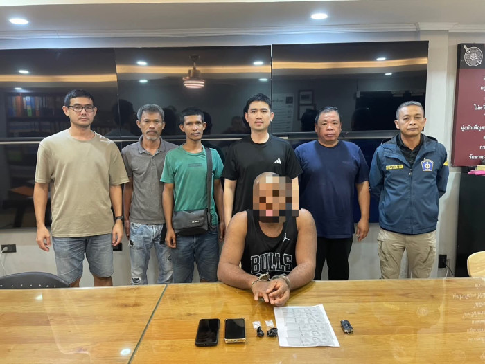 Nigerian caught selling cocaine outside Patong Hospital
