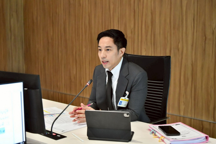 Charter panel tackles key amendment issues today