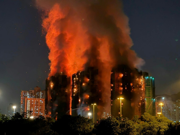 'Couldn’t do anything': deadly Hong Kong fire devours homes of thousands