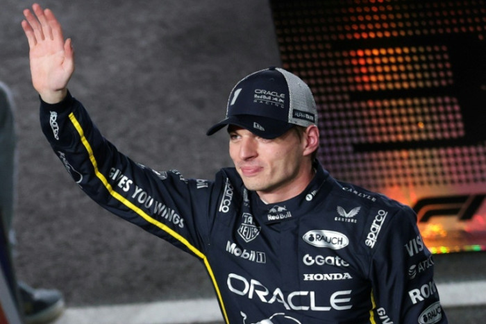 Verstappen seeks Qatar desert hat-trick