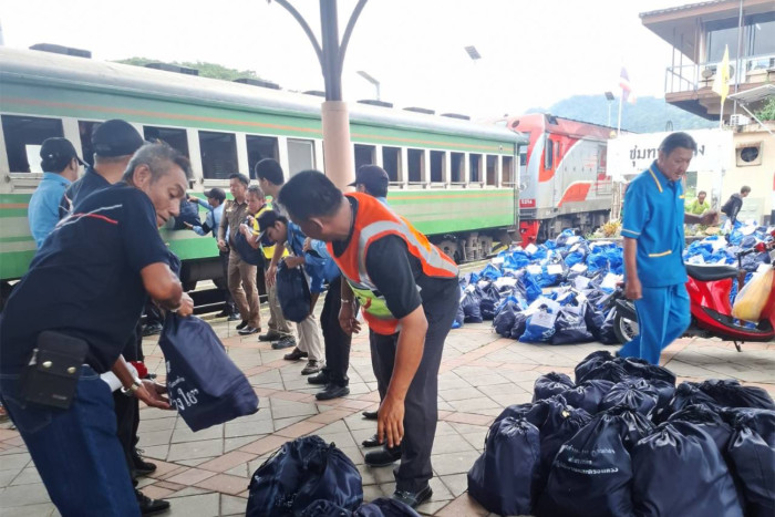 Some Bangkok-South round-trip train services resume