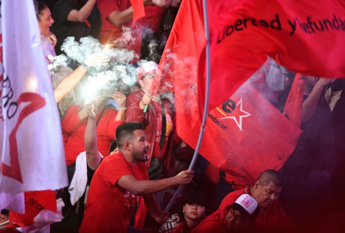 Trump threats reverberate as Hondurans vote for president