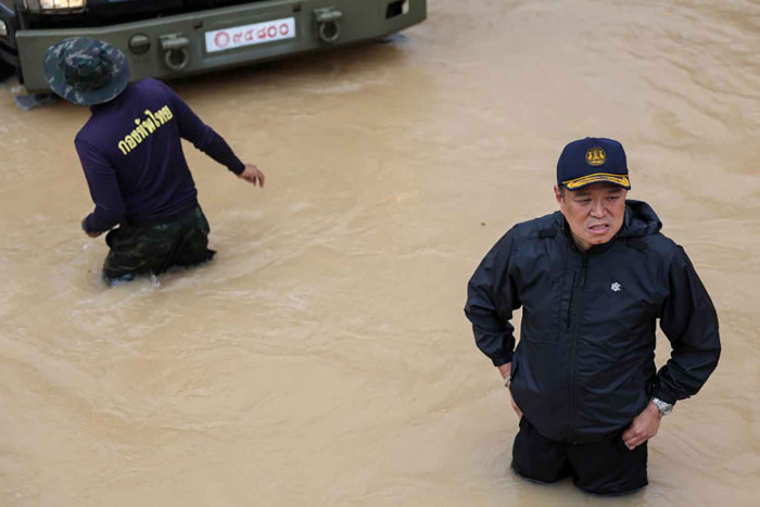 Govt shrugs off post-flood polls