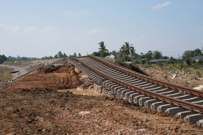 4 southern train sevices cancelled, others adjusted