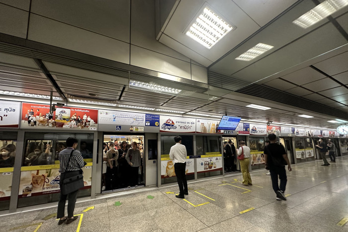 Blue Line delay mars evening commute
