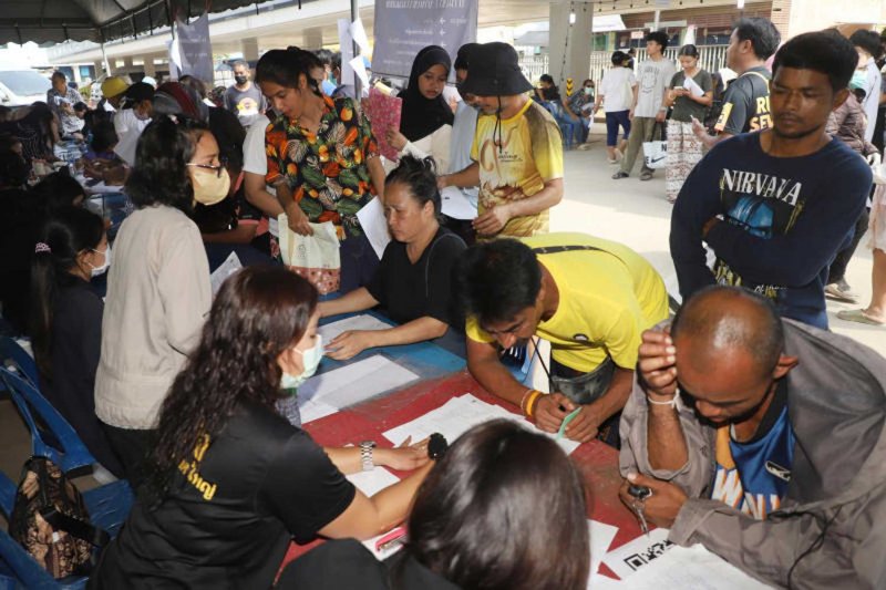 Bangkok Post Government sorry For Flood Relief Delay bangkok-post-government-sorry-for-flood-relief-delay