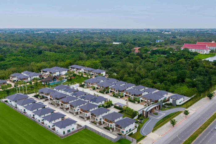 Luxury demand strong in western Bangkok